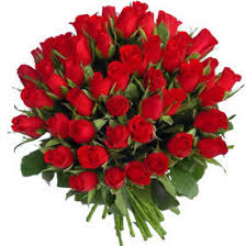 Acquista un mazzo di rose rosse, dalla rete di fioristi italiani, al miglior prezzo su internet. Inviare Fiori E Regali