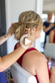 This Quick Messy Updo For Short Hair Is So Cool In 2020 Short Hair Styles Easy Short Hair Updo Short Hair Styles