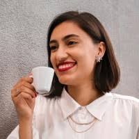 100+ perfis com “Bárbara De Castro”