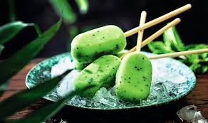 Envie D Un Dessert Frais Et Leger Qui N Est Pas Synonyme De Craquage Ces Esquimaux Aux Fruits Exotiques Vont Litteralement Vous Faire Fondre