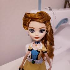 All parents of the students of ever after high are listed here. Ever After High Background Characters