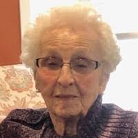 Jeannette Gillespie's Instagram, Twitter & Facebook