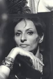 L'est encore vivant, la vierge à droite de ma tête veille sur moi......  HighlanderNicoTTon www.nicolascotton.com