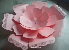 French cotton paper in natural (not too bright white, not too ivory) in 118lb weight. How To Make Diy Giant Paper Flowers For A Backdrop Entertaining Diva From House To Home