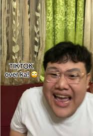 𝓚𝓮𝓷𝓷𝔂 𝓚𝓮𝔂 ❦ (@tenacious_kda)