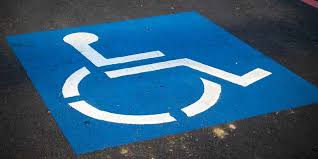 Gibt es eine höchstparkdauer auf dem behindertenparkplatz? Wer Hat Anspruch Auf Behindertenparkplatze Pflegeportal Org