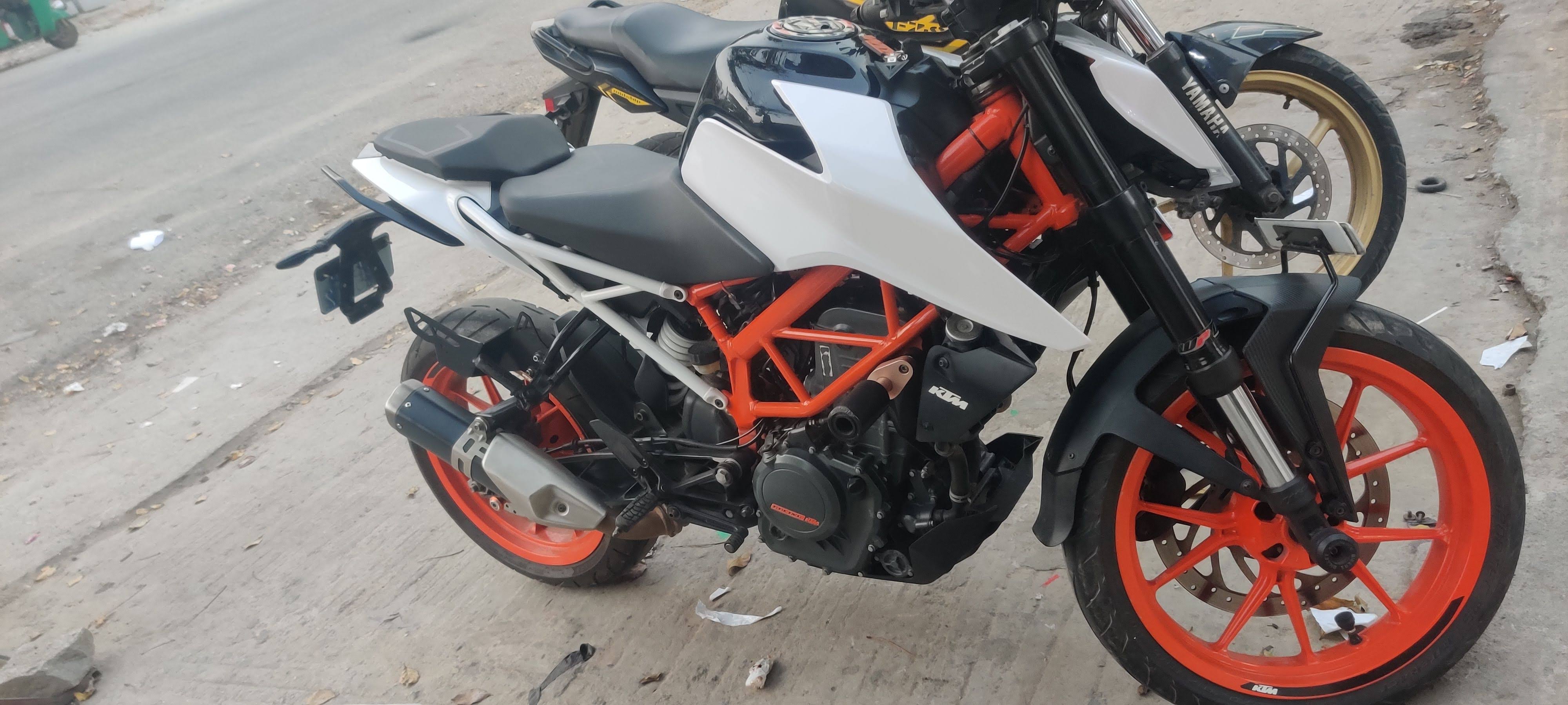 KTM Sticker Wraps White Colour product image