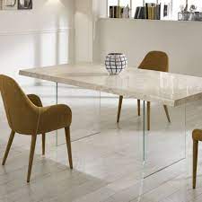 table a manger avec des jambes de verre et le dessus en pierre fossile luna wohn esszimmer esszimmertisch esstisch