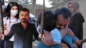 Türkiye'nin müge anlı ile tatlı sert ile birlikte tanıdığı osman büyükşen, 3 yıl önce öldürülen anne ve babasının katillerini bulmak için programa katıldı. P97p30ypxn9d1m