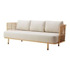 Our curve rattan sofa uses the natural texture of rattan to give an earthy and sun kissed look to the overall sofa. Pin On The Pod Restaurant