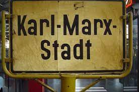 This saturday 19.09.2020 at 21:00 pm: Der Stadt Einen Namen Geben Demokratiegeschichten