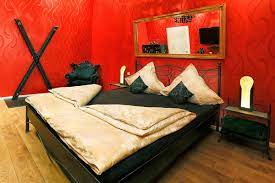 Dein zuhause passt sich an deine gewohnheiten an. Elegance Bdsm Mietstudio Sm Apartments On Twitter Sex Ist Gerade Ohnehin Sinnvoll Ein Orgasmus Starkt Das Immunsystem Wir Helfen Fur Die Parchen In Der Corona Zeit Bald Offnet Elegance Den Weg Fur