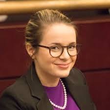 Gabrielle Sharp's Instagram, Twitter & Facebook