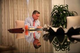 الأمير الحسين إلى جانب جلالة الملك عبدالله الثاني خلال تدريب بالذخيرة الحية في اختتام سلسلة من التدريبات مؤخراً#الوكيل_الإخباري. Ø¹ÙŠØ¯ Ù…ÙŠÙ„Ø§Ø¯ Ø§Ù„Ù…Ù„Ùƒ ØµÙˆØ± Ø¬ÙØ±Ø§ Ù†ÙŠÙˆØ²