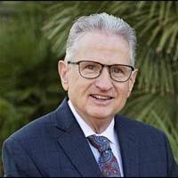 Chris Schneck's Instagram, Twitter & Facebook