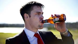 Scooter, a six-pack and a camera