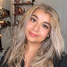 Deanna Turcotte's Instagram, Twitter & Facebook