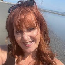 Holly Messenger (@LaxMomHolly)