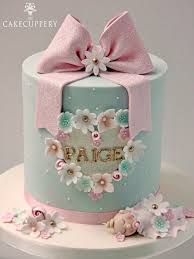 Flower Birthday Cakes For 40 Year Old Woman These Sparkly Bows Are Super Popular At The Cake Cuppery Elegant Birthday Cakes Birthday Cake With Flowers Girl Cakes