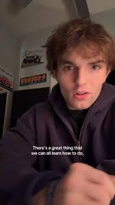 Former NFL safety Ken Coffey reminds us: it's not just about working out,  it's about what we put into our bodies. 🥗🏈 “Your diet is everything. It's  not just how hard you