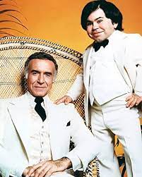 It aired on abc from 1977 to 1984. Ricardo Montalban Mr Roarke Herve Villechaize Tattoo Fantasy Island 16x20 Poster At Amazon S Entertainment Collectibles Store