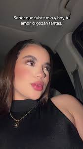 Angie Serna: Este Maldito Amor y Sus Desamores