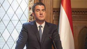 „magánál nagyobb hamis gazembert nem hordott a föld a hátán. 51 Millio Forintot Fialt Kocsis Mate Es Csaladja Cege 24 Hu