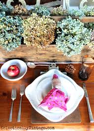 Fall Table Decorations and a Giveaway!