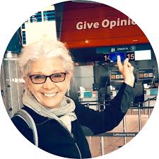 Barbara Dudley's Instagram, Twitter & Facebook