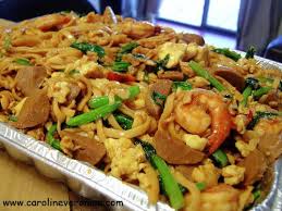 Maybe you would like to learn more about one of these? Mie Goreng This Lady S Blog Of Indonesian Food Is Awesome Asian Recipes Homemade Asian Food Food