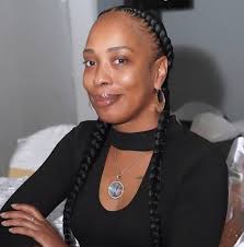 Lucci daughter look just like Loretta Devine 😭😭😭 lord forgive me 😭