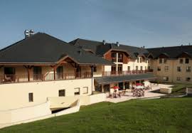 Son effectif est compris entre 50 et 99 salariés. Maison De Retraite Maison De Famille Genevois A Collonges Sous Saleve 74 6941 Logement Seniors Com