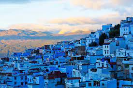 Chefchaouen (شفشاون, also chaouen, chawen or xaouen) is a gorgeous mountain city in northeastern morocco. Chefchaouen á… Die Blaue Stadt In Marokko Urlaubsguru