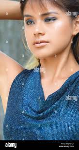 Beautiful teens hi-res stock photography and images - Alamy