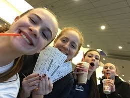 Morgan Sanborn (@morgsanborn)