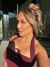 C A T H Y E V A N S (@summertanx) • Instagram photos and videos