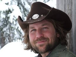 Singer Kort McCumber keeps golf in his repertoire