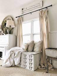 90 Awesome Modern Farmhouse Curtains For Living Room Decorating Ideas Farm House Living Room French Country Living Room Burgundy Living Room