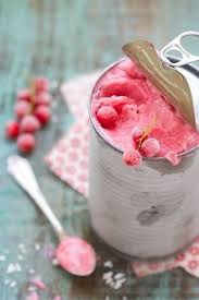 The Little Corner Glace Et Sorbet Creme Glacee Groseille