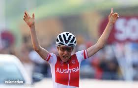 Bei den frauen siegte die topfavoritin und für olympia nominierte anna kiesenhofer in 36:18,48 minuten vor gabriela erharter (+2:24,05) und christina schweinberger (2:26,67). Ve0jbjyzptc2am