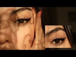 Nasil Eyeliner Cekiyorum Gozu Cekik Gosteren Yarim Eyeliner Eyeliner Surme Teknikleri Youtube Makyaj Hileleri Eyeliner Makyaj