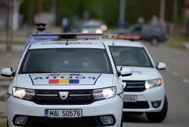 Inspectoratul de poliție județean timiș scoate la concurs 77 de posturi de agenți de poliție, specializarea ordine publică, în mediul urban și rural. Update Au Curs Amezile In Urma AcÈiunii La Care Au Participat PoliÈiÈti Jandarmi Èi MascaÈi In Zona Lugojului Lugojeanul Ro