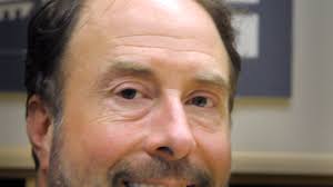 Health district will offer top job to Californian