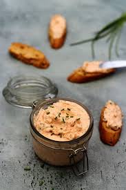 Rillettes De Saumon Fume Amandine Cooking En 2020 Recettes De Cuisine Recette Rillette De Saumon Fume