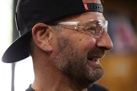 WA ferry woodworkers keep century-old Colman Clock ticking