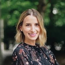 Ashley Noll's Instagram, Twitter & Facebook