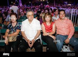 arzobispo emérito de Hermosillo, Sonora, Ulises Macías Salcedo en Raul Di  Blasio, during his piano concert at the Pitic Festival 2009. May 2009 Raul  Di Blasio, durante su concierto de piano en