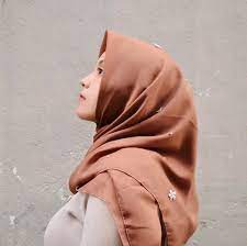 Dek, pulang kantor nanti singgah ke hotel red**orz yah : Jilbab Cute Twitter Search