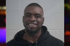 Demetrius Howard's Instagram, Twitter & Facebook