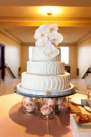 30 Most Creative And Pretty Wedding Cakes Modwedding Pretty Wedding Cakes Wedding Cake Stands Wedding Cake Inspiration